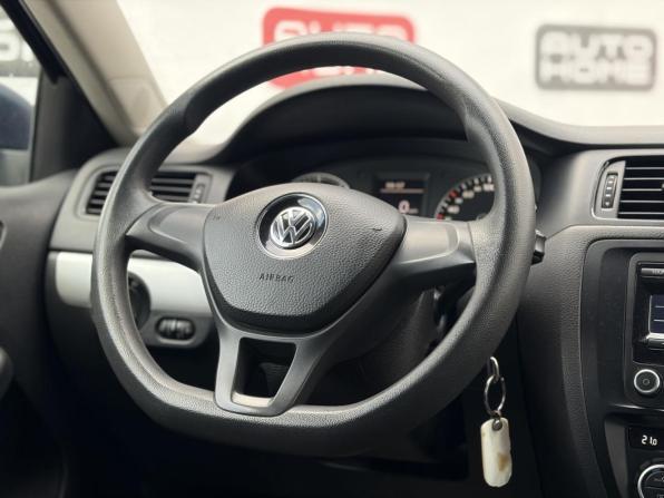 Volkswagen Jetta VI с пробегом 2012 года, цена 430 000 рублей, 410000 км, седан, Автокод Объявления