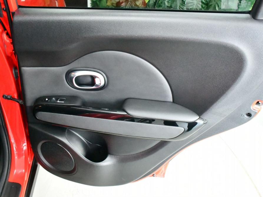 Kia Soul II Рестайлинг Новосибирск  - изображение 13