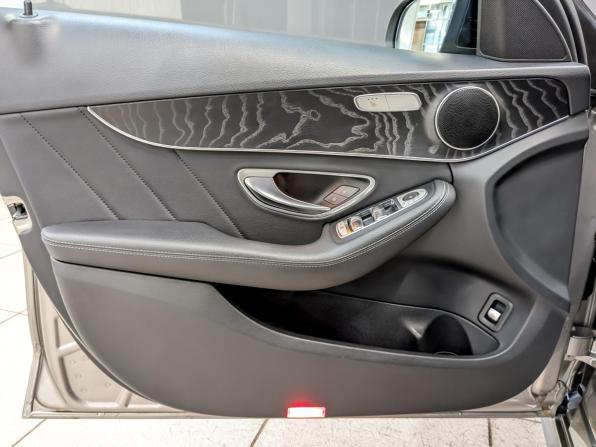 Mercedes-Benz C-Класс IV (W205) Рестайлинг с пробегом 2019 года, цена 3 655 000 рублей, 77893 км, седан, Автокод Объявления