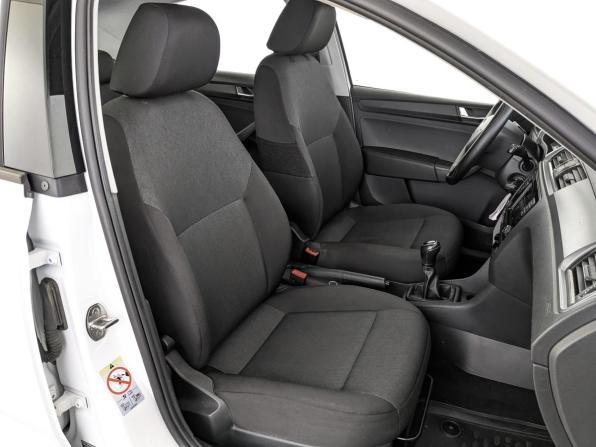 Skoda Rapid I Рестайлинг с пробегом 2019 года, цена 780 000 рублей, 218244 км, лифтбек, Автокод Объявления