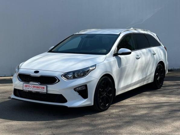 Kia Ceed III Рестайлинг с пробегом 2022 года, цена 2 600 000 рублей, 18788 км, универсал, Автокод Объявления