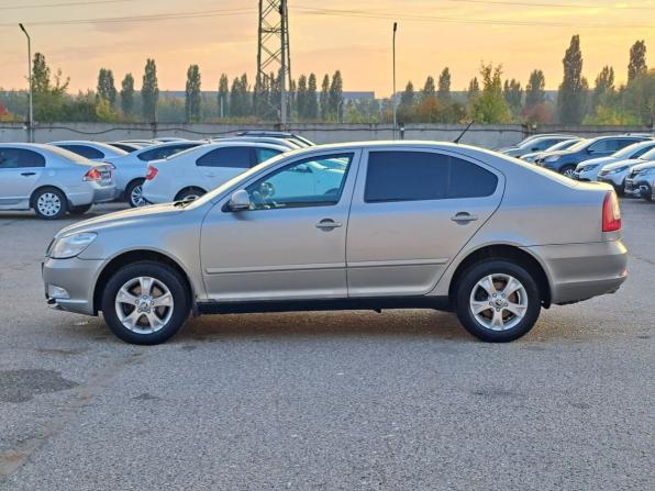 Skoda Octavia II (A5) Рестайлинг с пробегом 2011 года, цена 600 000 рублей, 156755 км, лифтбек, Автокод Объявления