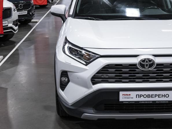 Toyota RAV4 V (XA50) с пробегом 2022 года, цена 3 299 700 рублей, 99718 км, внедорожник, Автокод Объявления