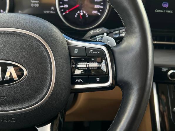 Kia Carnival IV с пробегом 2021 года, цена 4 140 000 рублей, 123713 км, минивэн, Автокод Объявления