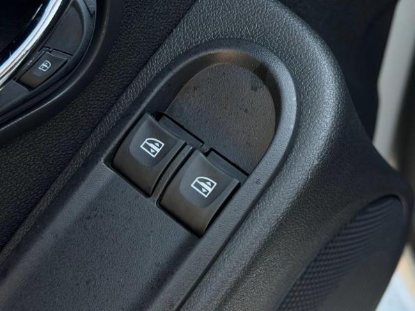 Renault Duster I Рестайлинг с пробегом 2017 года, цена 1 363 000 рублей, 113705 км, внедорожник, Автокод Объявления