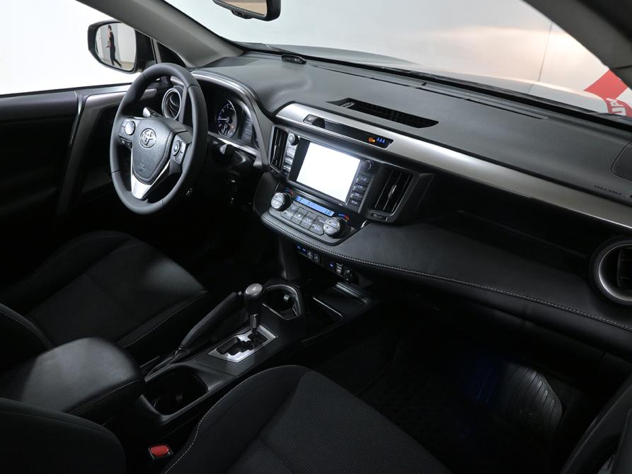 Toyota RAV4 IV (XA40) Рестайлинг Москва  - изображение 9
