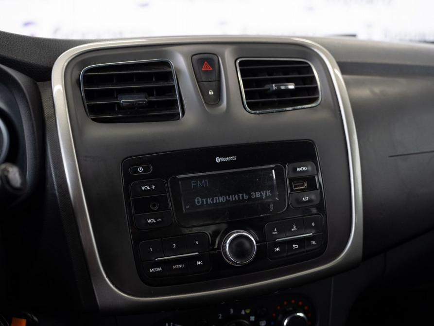 Renault Logan II Рестайлинг Ростов-на-Дону  - изображение 11