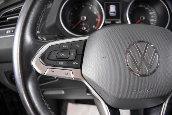 Volkswagen Tiguan II Рестайлинг с пробегом 2021 года, цена 3 150 000 рублей, 127654 км, внедорожник, Автокод Объявления