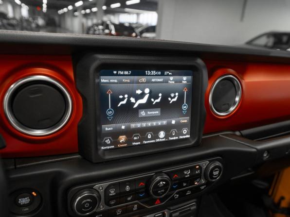 Jeep Wrangler IV (JL) с пробегом 2021 года, цена 6 600 000 рублей, 18258 км, внедорожник, Автокод Объявления