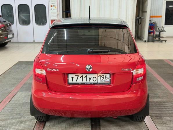 Skoda Fabia II Рестайлинг с пробегом 2013 года, цена 860 000 рублей, 127281 км, хэтчбек, Автокод Объявления
