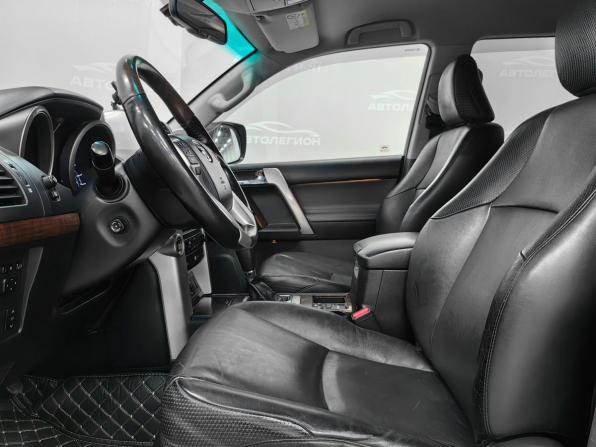 Toyota Land Cruiser Prado 150 Series Рестайлинг 1 с пробегом 2013 года, цена 3 015 000 рублей, 285000 км, внедорожник, Автокод Объявления