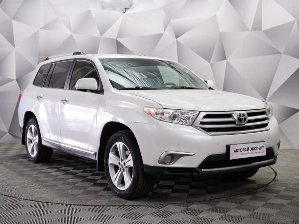 Toyota Highlander II (XU40) Рестайлинг с пробегом 2013 года, цена 1 844 000 рублей, 238000 км, внедорожник, Автокод Объявления