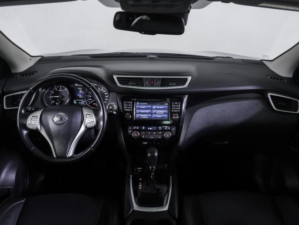 Nissan Qashqai II с пробегом 2015 года, цена 1 663 000 рублей, 167450 км, внедорожник, Автокод Объявления