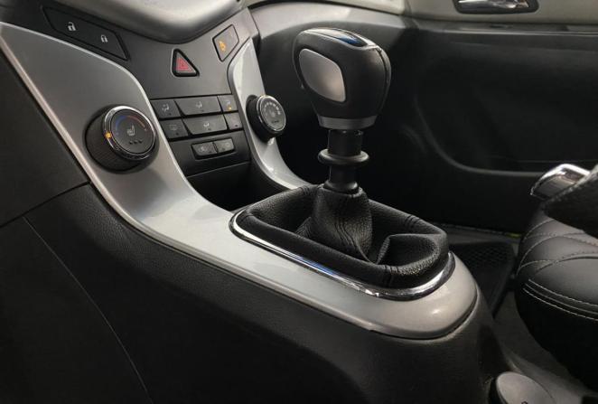 Chevrolet Cruze I Рестайлинг с пробегом 2013 года, цена 620 000 рублей, 175417 км, хэтчбек, Автокод Объявления