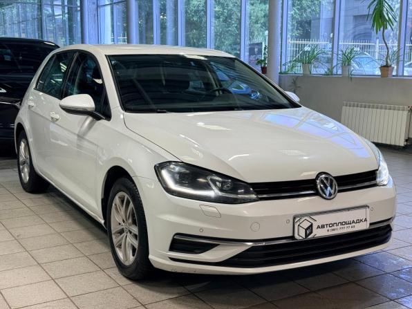 Volkswagen Golf VII Рестайлинг с пробегом 2019 года, цена 1 799 000 рублей, 81376 км, хэтчбек, Автокод Объявления