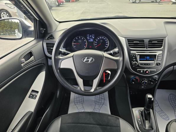 Hyundai Solaris I Рестайлинг с пробегом 2016 года, цена 864 995 рублей, 249268 км, седан, Автокод Объявления