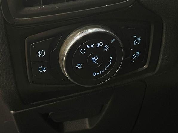 Ford Focus III с пробегом 2013 года, цена 569 000 рублей, 191740 км, хэтчбек, Автокод Объявления