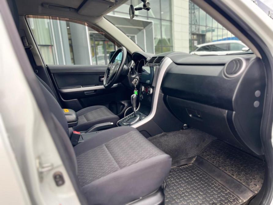 Suzuki Grand Vitara II Рестайлинг 2 Томск  - изображение 15