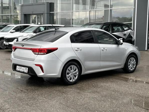 Kia Rio IV с пробегом 2020 года, цена 1 080 000 рублей, 186000 км, седан, Автокод Объявления