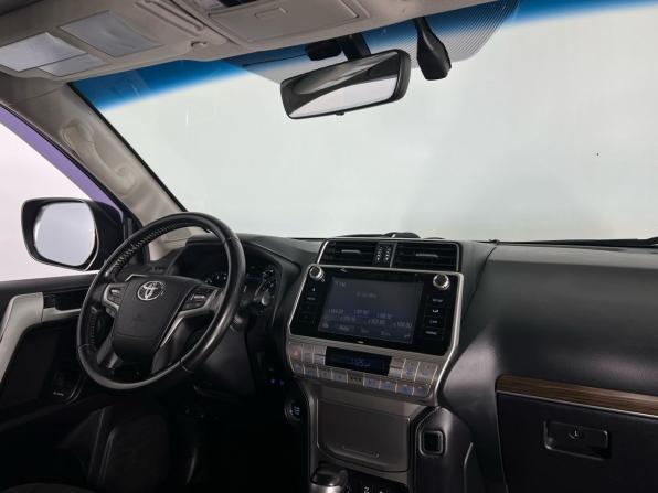 Toyota Land Cruiser Prado 150 Series Рестайлинг 2 с пробегом 2019 года, цена 5 449 000 рублей, 83000 км, внедорожник, Автокод Объявления
