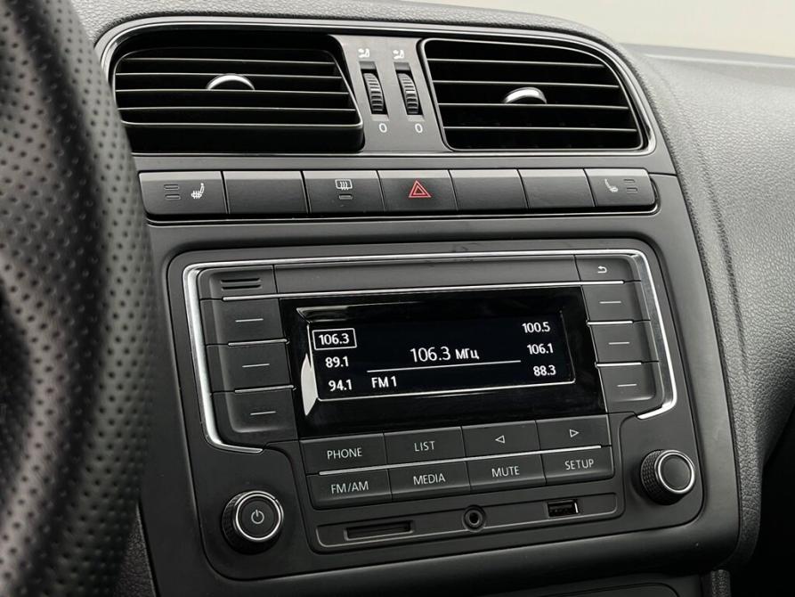 Volkswagen Polo V Рестайлинг Санкт-Петербург  - изображение 16