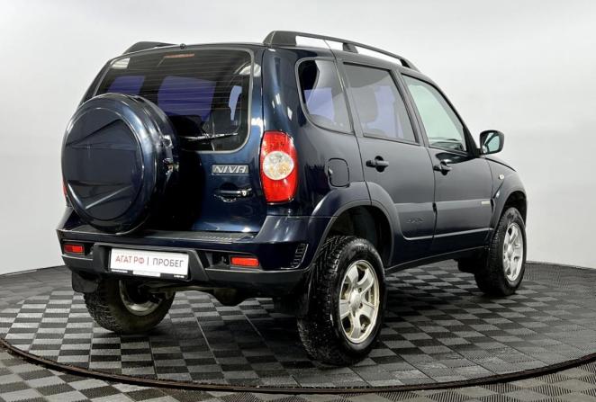 Chevrolet Niva I Рестайлинг с пробегом 2015 года, цена 625 000 рублей, 125000 км, внедорожник, Автокод Объявления