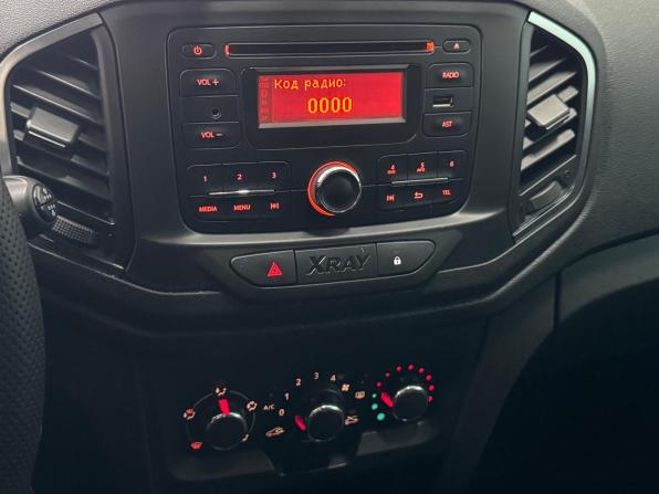Lada (ВАЗ) XRAY I с пробегом 2017 года, цена 677 000 рублей, 135670 км, хэтчбек, Автокод Объявления