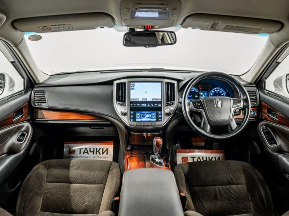 Toyota Crown XIV (S210) с пробегом 2014 года, цена 1 950 000 рублей, 179429 км, седан, Автокод Объявления