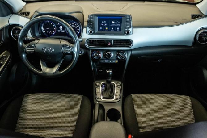 Hyundai Kona I с пробегом 2018 года, цена 1 879 000 рублей, 80226 км, внедорожник, Автокод Объявления