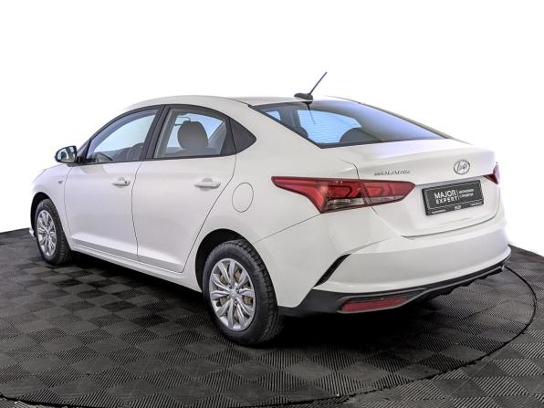 Hyundai Solaris II Рестайлинг с пробегом 2022 года, цена 1 570 000 рублей, 85094 км, седан, Автокод Объявления