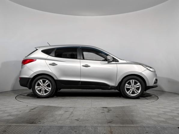 Hyundai ix35 I с пробегом 2012 года, цена 890 000 рублей, 256581 км, внедорожник, Автокод Объявления