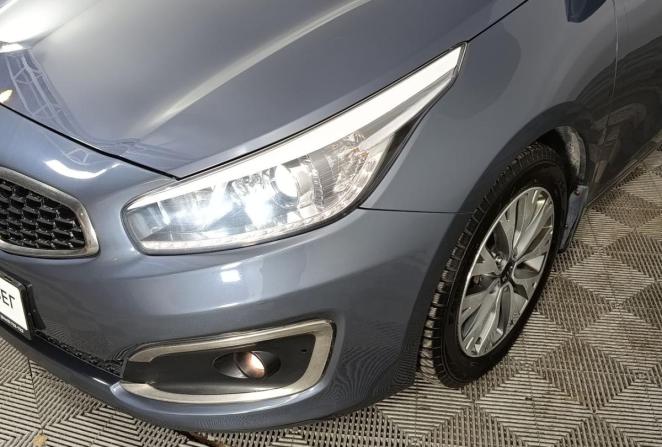 Kia Ceed II Рестайлинг с пробегом 2017 года, цена 1 200 000 рублей, 174000 км, хэтчбек, Автокод Объявления