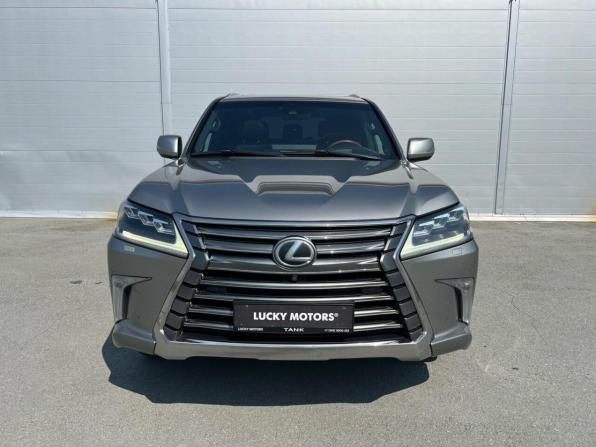 Lexus LX III Рестайлинг 2 с пробегом 2017 года, цена 6 494 000 рублей, 315474 км, внедорожник, Автокод Объявления