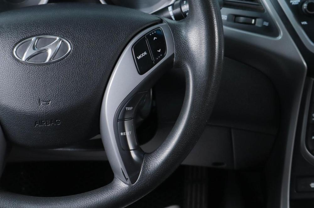 Hyundai Elantra V (MD) Рестайлинг Челябинск  - изображение 11