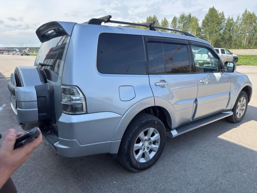 Mitsubishi Pajero IV Рестайлинг 1 Пермь  - изображение 3