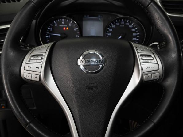 Nissan Qashqai II с пробегом 2018 года, цена 1 578 000 рублей, 190760 км, внедорожник, Автокод Объявления