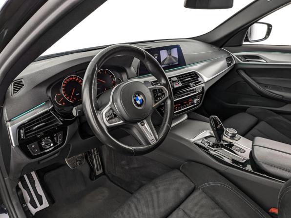 BMW 5 серии VII (G30/G31/G38) с пробегом 2019 года, цена 4 012 100 рублей, 95894 км, седан, Автокод Объявления