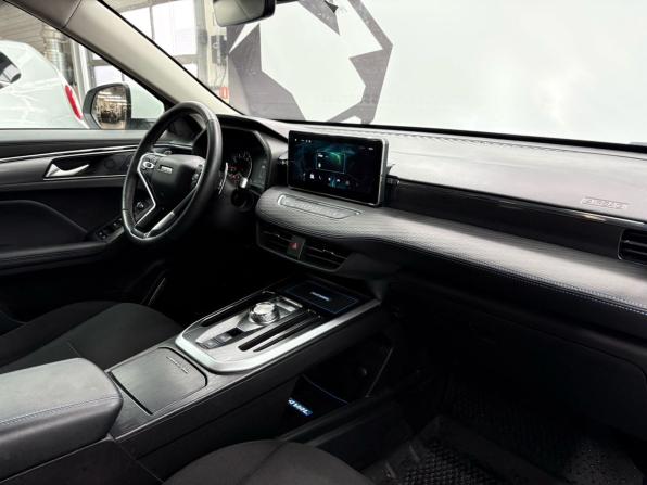 Haval Jolion I с пробегом 2023 года, цена 1 959 900 рублей, 22000 км, внедорожник, Автокод Объявления