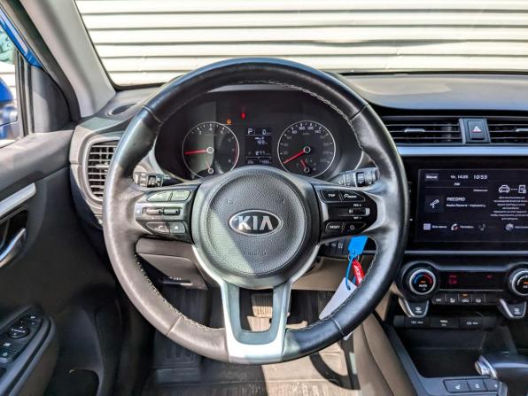 Kia Rio IV Рестайлинг с пробегом 2021 года, цена 1 839 000 рублей, 77299 км, хэтчбек, Автокод Объявления