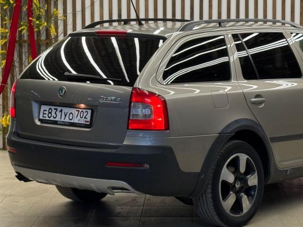 Skoda Octavia II (A5) Рестайлинг с пробегом 2011 года, цена 942 000 рублей, 179435 км, универсал, Автокод Объявления