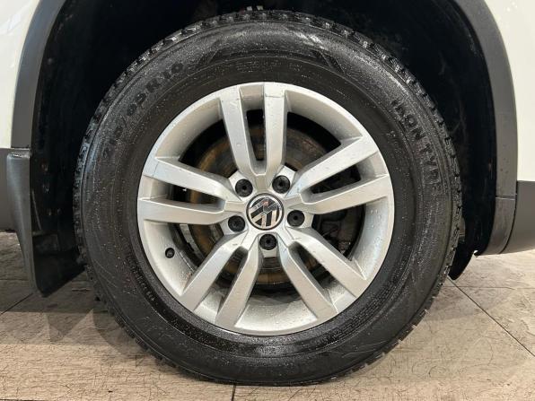 Volkswagen Tiguan I Рестайлинг с пробегом 2015 года, цена 1 009 000 рублей, 209081 км, внедорожник, Автокод Объявления