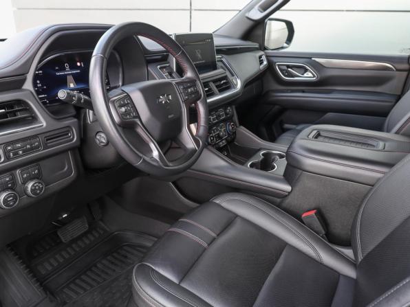 Chevrolet Tahoe V с пробегом 2021 года, цена 7 398 000 рублей, 135615 км, внедорожник, Автокод Объявления