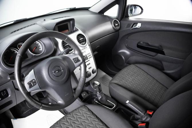 Opel Corsa D Рестайлинг I с пробегом 2013 года, цена 659 000 рублей, 154461 км, хэтчбек, Автокод Объявления