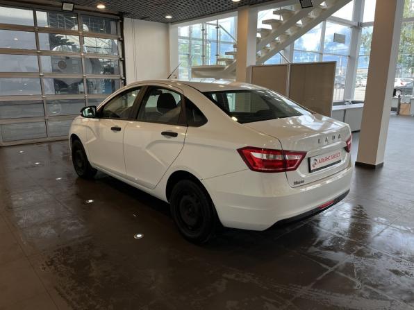 Lada (ВАЗ) Vesta I с пробегом 2021 года, цена 1 226 000 рублей, 90181 км, седан, Автокод Объявления