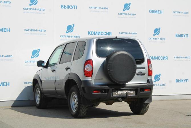 Chevrolet Niva I Рестайлинг с пробегом 2017 года, цена 690 000 рублей, 99000 км, внедорожник, Автокод Объявления
