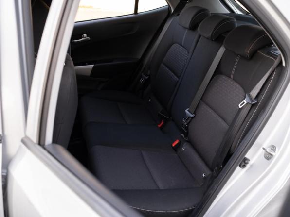 Kia Picanto III с пробегом 2018 года, цена 937 000 рублей, 197689 км, хэтчбек, Автокод Объявления