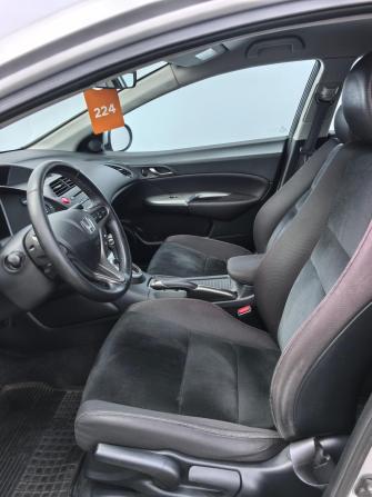 Honda Civic VIII Рестайлинг с пробегом 2011 года, цена 920 000 рублей, 247836 км, хэтчбек, Автокод Объявления