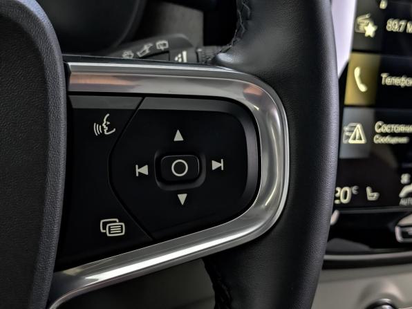 Volvo XC40 I с пробегом 2021 года, цена 3 500 000 рублей, 69558 км, внедорожник, Автокод Объявления