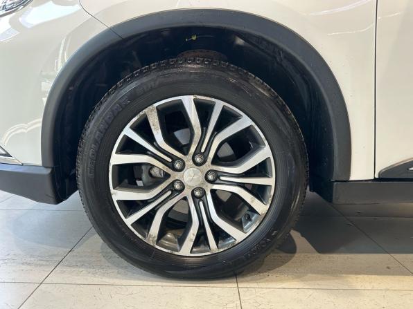 Mitsubishi Outlander III Рестайлинг 2 с пробегом 2015 года, цена 1 685 000 рублей, 112000 км, внедорожник, Автокод Объявления