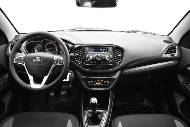 Lada (ВАЗ) Vesta I с пробегом 2018 года, цена 950 000 рублей, 100199 км, универсал, Автокод Объявления